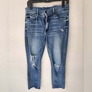 MOTHER Mid-rise Dazzler Ankle Fray Jean in Weekend Warrior, size 30